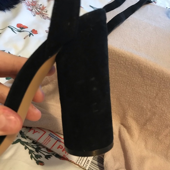 Steve Madden Clary Lace-Up Heel - Picture 7 of 7